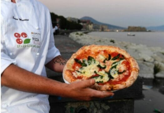 Pizza Village celebra il decennale dal 17 al 26 giugno   Napoli ospita l’evento internazionale sul Lungomare