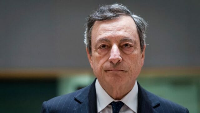 Ultim’ora: Draghi:”lavoreremo per gli italiani fino alle nuove elezioni, non scappo”