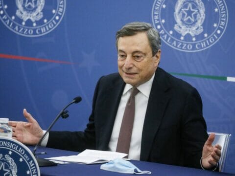Ultim’ora: Draghi sfida la Politica:”decidete voi sulla fiducia, io ho la coscienza a posto!”