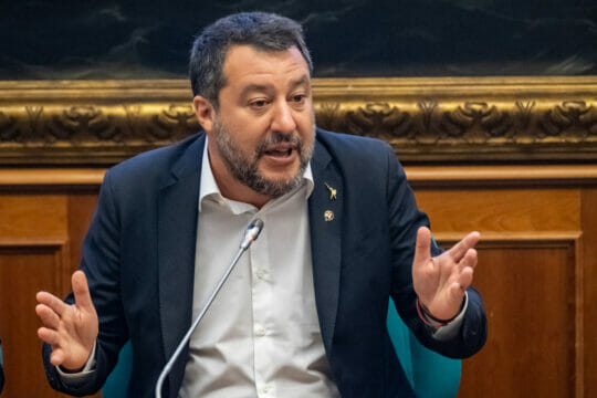Ultim’ora: bomba su Salvini:”la Russia fece pressioni su di lui per far cadere il Governo”