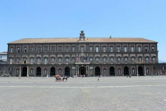Palazzo Reale di Napoli, aperture straordinarie venerdì sera a 2 euro