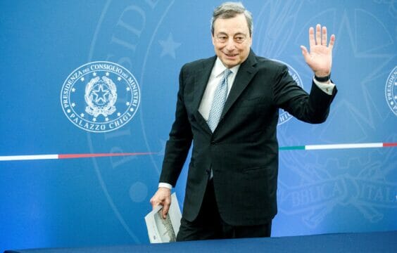 Ultim’ora:Ufficiale,il presidente Draghi si è dimesso