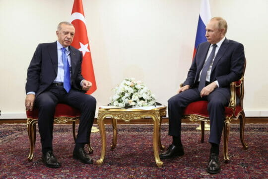 Erdogan a Putin: «Peggiore pace migliore della continuazione della guerra»