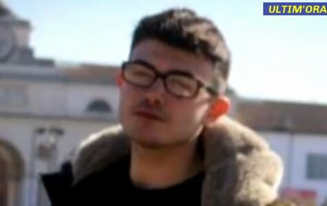 In coma dopo una sassata fuori da una discoteca: due arresti