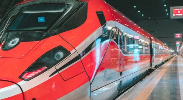 Sciopero il 27 e 28 novembre, si fermano i treni, personale del gruppo Fs Italiane in agitazione per 24 ore