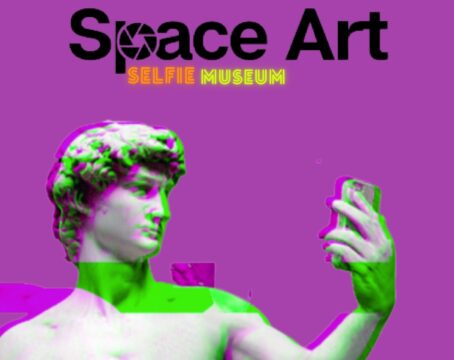 Al Complesso Monumentale di San Domenico Maggiore a Napoli inaugurazione di “Space Art Selfie Museum”