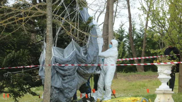 Paracadutista Della Folgore Muore In Volo A Seguito Di Un Malore: Il ...