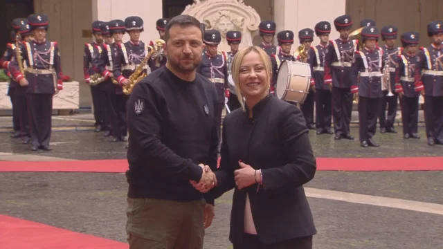 Giorgia Meloni incontra Zelensky: “Fermo sostegno a Kiev a 360 gradi”