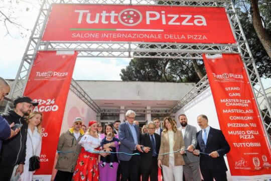 TUTTOPIZZA PRIMO GIORNO IN FIERA