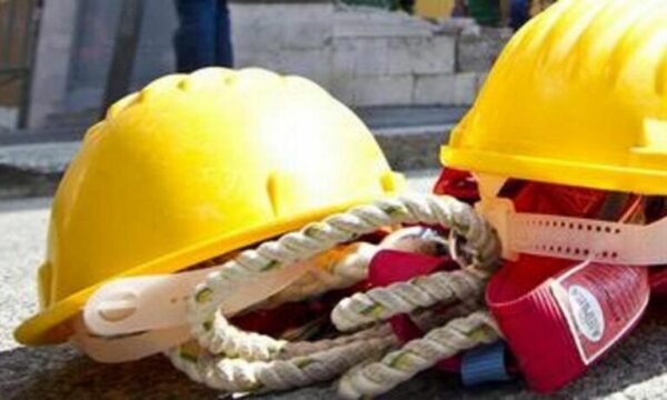 Incidenti sul lavoro: cinque morti e un ferito grave