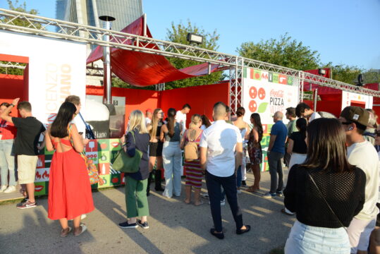 Strabiliante successo per la prima serata del Coca-Cola Pizza Village a CityLife