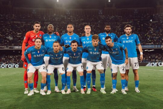 Il Napoli stravince con l’Udinese: Osimhen sembra freddo, si sblocca Kvara