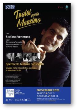 Al Trianon Viviani si ripercorre la vita del grande Massimo Troisi con Stefano Veneruso in “Troisi poeta Massimo”
