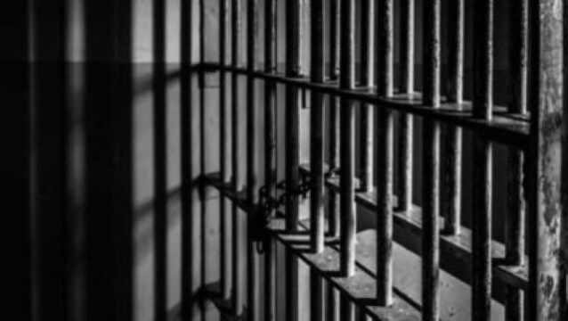 Tensione nel carcere di Benevento, due agenti feriti