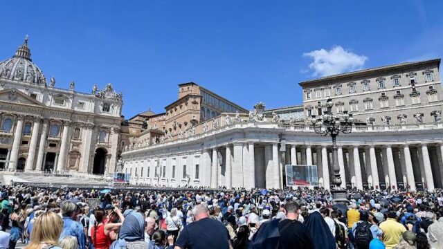 Sorpreso in Vaticano con due coltelli e una pistola: fermato prete 59enne