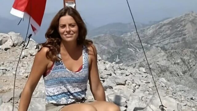 ULTIM’ORA, Ilaria Salis è uscita dal carcere: “Un primo passo verso l’Italia”
