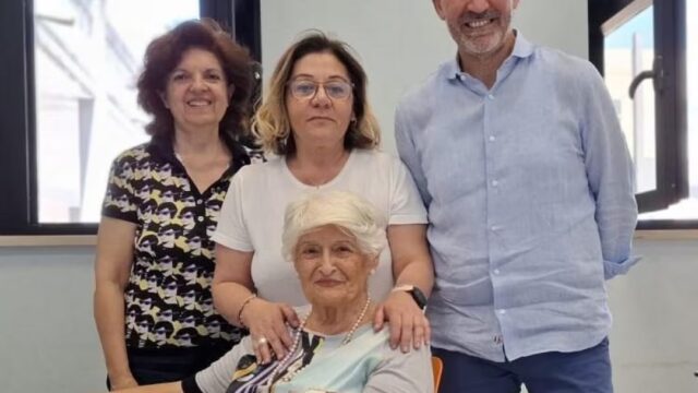 Marianna ottiene la licenza media a 93 anni:”Era il mio sogno”