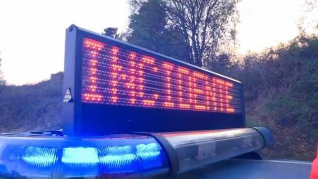 Ancora sangue in autostrada: scontro tra due auto, un morto e quattro feriti