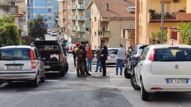 Il killer di Nuoro ha puntato direttamente alla testa delle vittime: questo l’esito delle autopsie