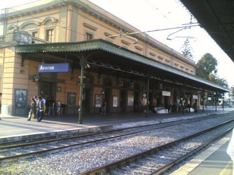 Ultim’ora, donna colpita da malore muore in stazione