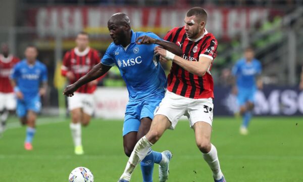 Il Napoli asfalta il Milan e conferma la vetta: decisivi Lukaku e Kvaratskhelia