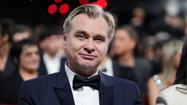 Nuovo riconoscimento per Christopher Nolan: nominato Cavaliere da Re Carlo III