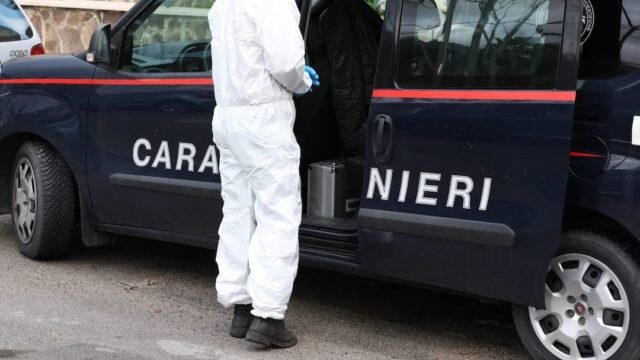 Lite diventa tragedia: padre uccide il figlio a fucilate