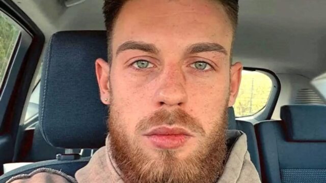 23enne travolto dal balcone di casa: indagate la fidanzata e la madre della fidanzata