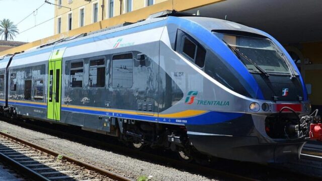 13enne viene investito da un treno: gravi le sue condizioni
