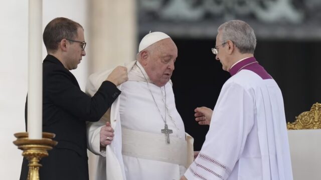 Papa Francesco, notte tranquilla e nessuna nuova crisi respiratoria