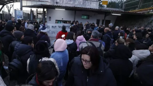 Terremoto Campi Flegrei, ben 184 gli sfollati. Il Comune apre una struttura a Marechiaro per accoglierli