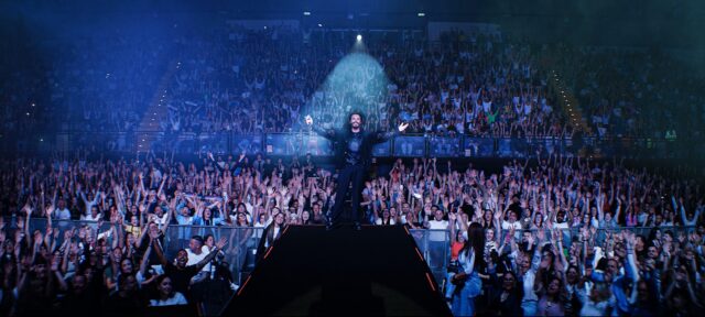 Tony Colombo quattro giorni live al Palapartenope