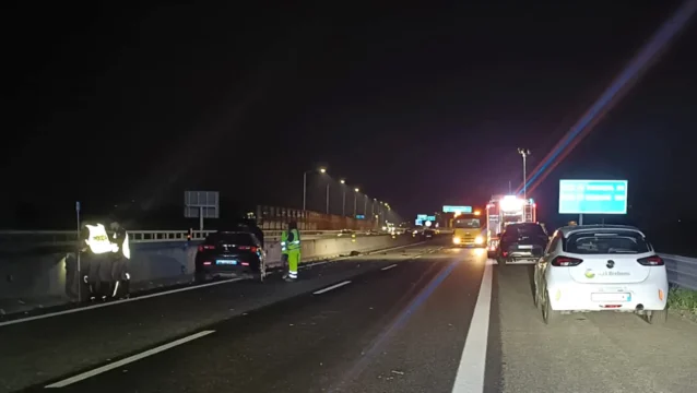 Tragedia in autostrada, 19enne scende dall’auto dopo un tamponamento e viene travolta e uccisa
