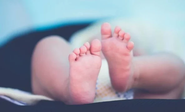 Bimbo di 3 anni muore per sospetta meningite: “Non era vaccinato”. Indaga la Procura