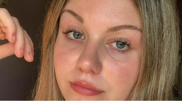 Nausea, stanchezza, poi il malore in treno: Eleonora Chieregato muore a 17 anni per una malattia autoimmune