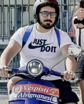 Perde il controllo della moto e si schianta: Giuseppe è morto a 32 anni
