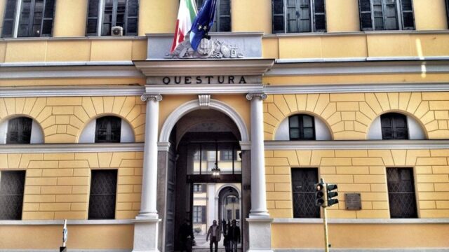 Inseguimenti e arresti in flagranza, ma era tutto inventato per fare carriera: indagati sette poliziotti