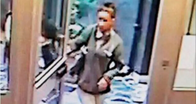 Il processo alla donna che uccise la piccola Lola: mostrato in aula il video della valigia dell’orrore