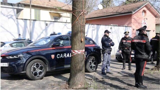 Uccisa con 3 colpi di pistola e abbandonata in ospedale, si cerca il marito: la pista della lite al campo nomadi