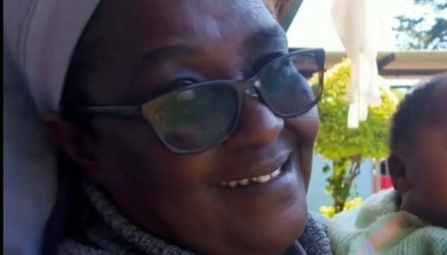 Suor Anselmina Karimi è stata trovata morta con lividi e tracce di sangue su tutto il corpo