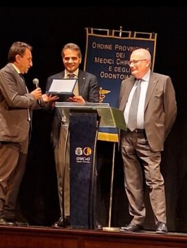 Medico del Pascale premiato dall’Ordine dopo lettera di una paziente