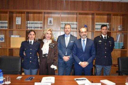 Violenza sulle donne: protocollo d’intesa tra Polizia di Stato e Fondazione Artemisia