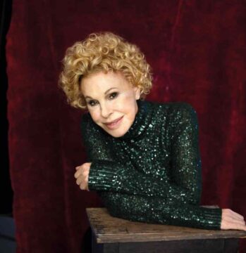 Morte Ornella Vanoni: le reazioni. Renato Zero: ” Il tuo canto continua a volare”. Amadeus: “Artista straordinaria”