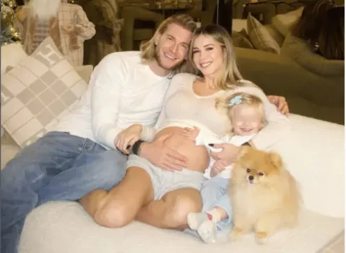 Diletta Leotta è incinta, in arrivo il secondo figlio con Loris Karius: “Pronti ad amare il doppio”