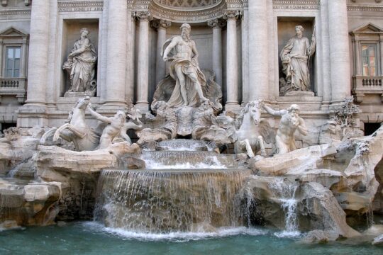 Fontana di Trevi non più gratis: per vederla si dovrà pagare