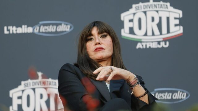 Un gruppo di studenti di Medicina ha contestato il ministro Bernini