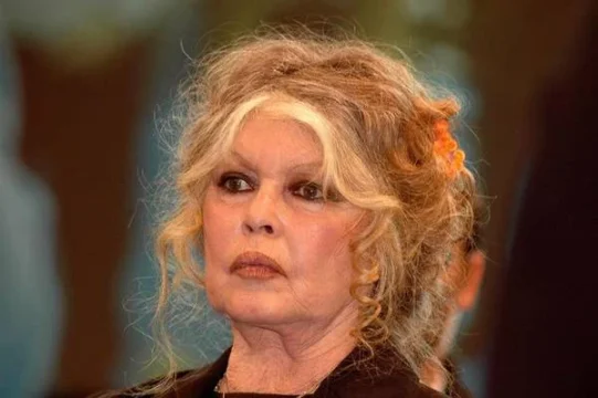 Morte Brigitte Bardot, il marito svela la causa del decesso: “Aveva un tumore”