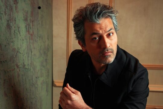 MEDIASET INFINITY PORTA LA MAGIA DELLE DIZI A CASA SANREMO CON FEYYAZ DUMAN, NOTO PER I RUOLI IN LA FORZA DI UNA DONNA E IO SONO FARAH