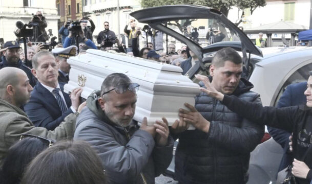 Oggi i funerali di Domenico: addio al piccolo guerriero