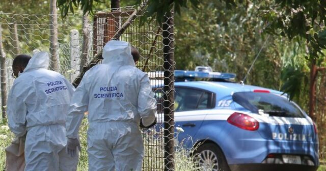 Femminicidio a Bergamo, 41enne uccisa a coltellate in casa dal marito: l’uomo ha poi tentato di togliersi la vita